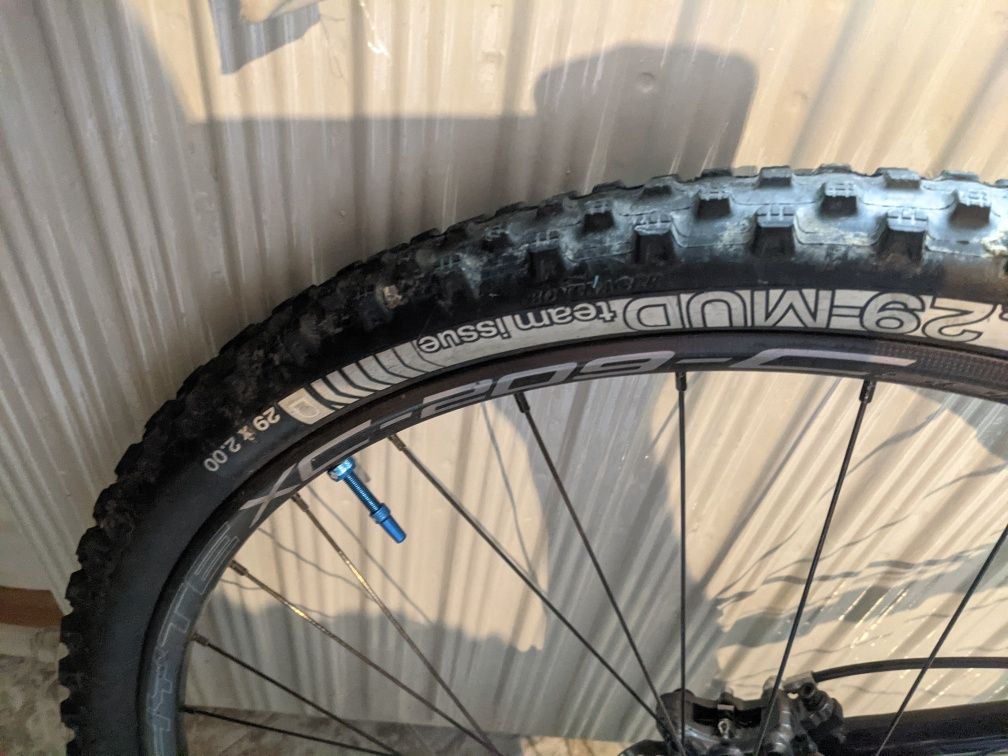 Гуми MTB 29/2.0 Bontrager 2броя