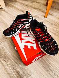 Nike Air Max Plus, Nike SW, The North Face, Napapijri,Adidas, Under