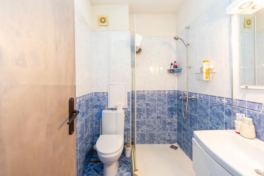 Дава се под наем Двустаен апартамент в София, Лозенец - 70 кв.м за 749 € - Снимка #6