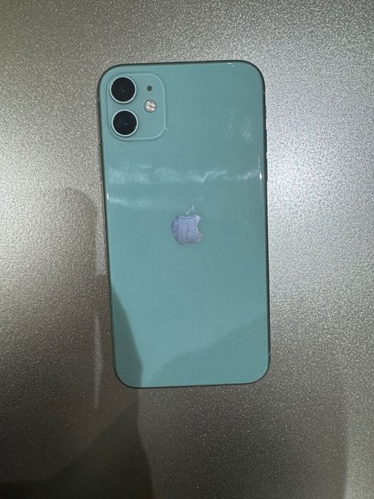 iPhone 11 зелёный цвет 64 гб