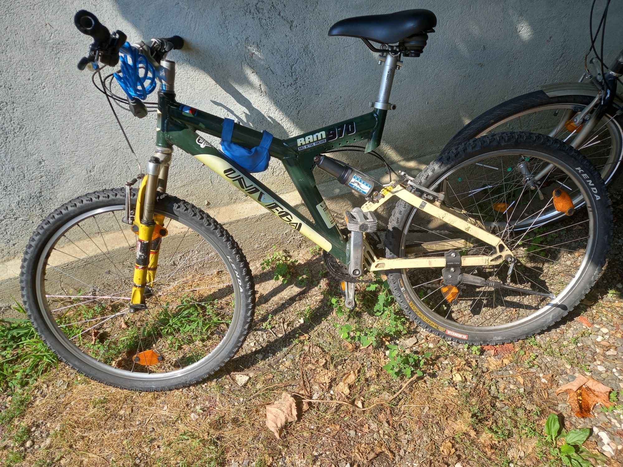 Bicicleta  băieți  cu cadru de 44/26