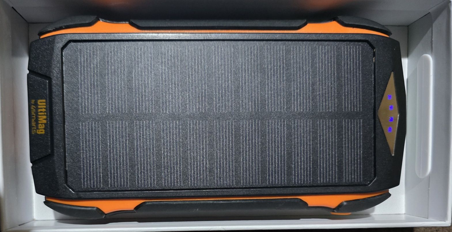 Продавам Solar Power Bank 20000 mAh