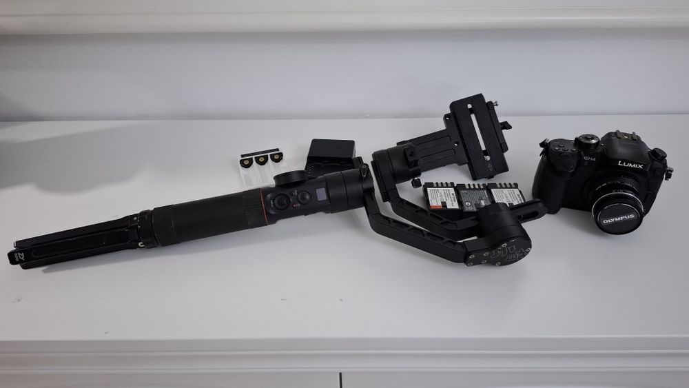 Panasonic gh4R zuiko 12mm