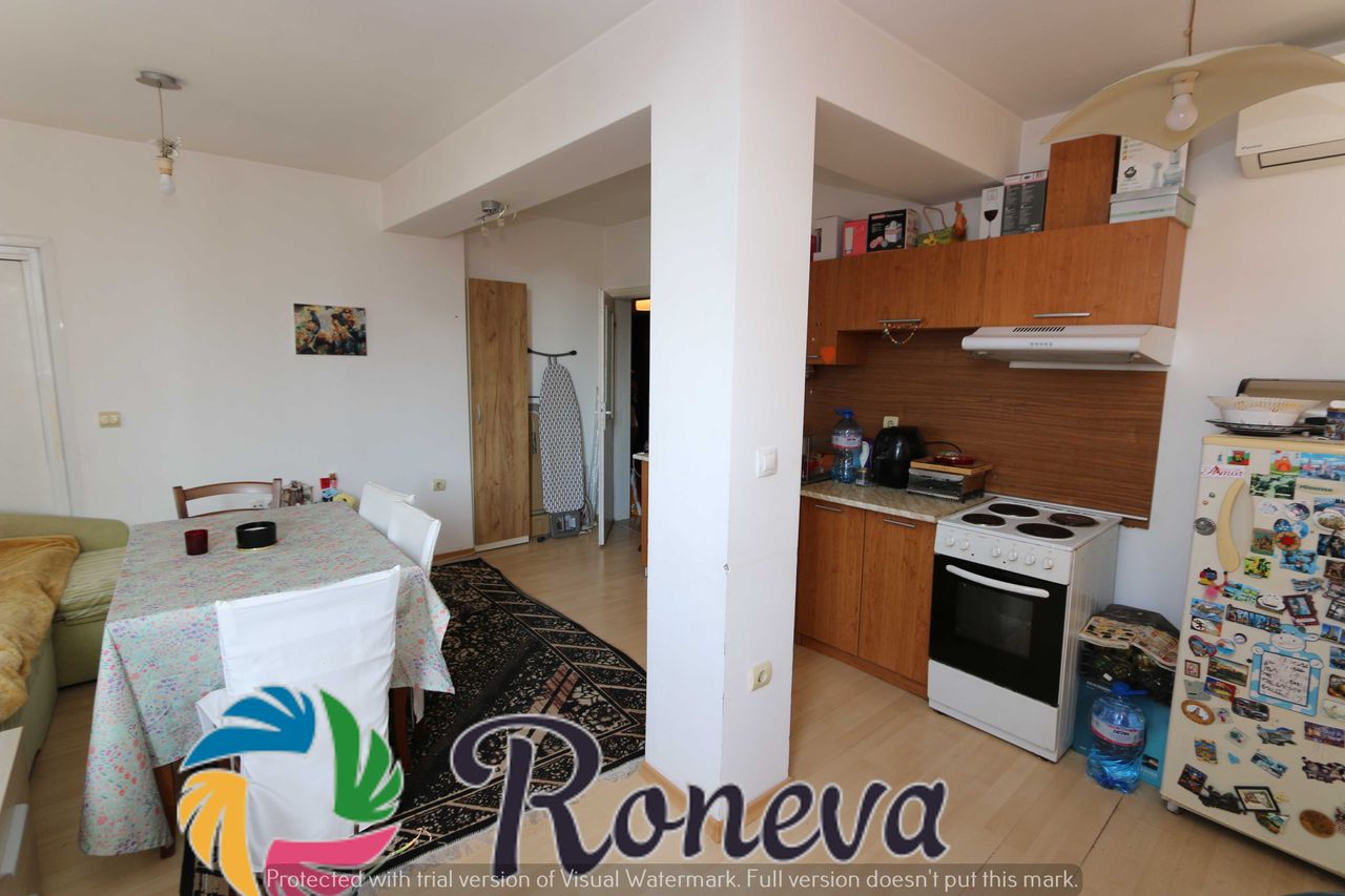 Продава се Двустаен апартамент в Варна, Възраждане 1 - 63 кв.м за 1540 €/кв.м - Снимка #2