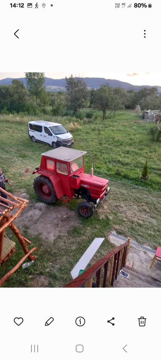 Tractor Ford cu motor de U445 in strare buna de functionare