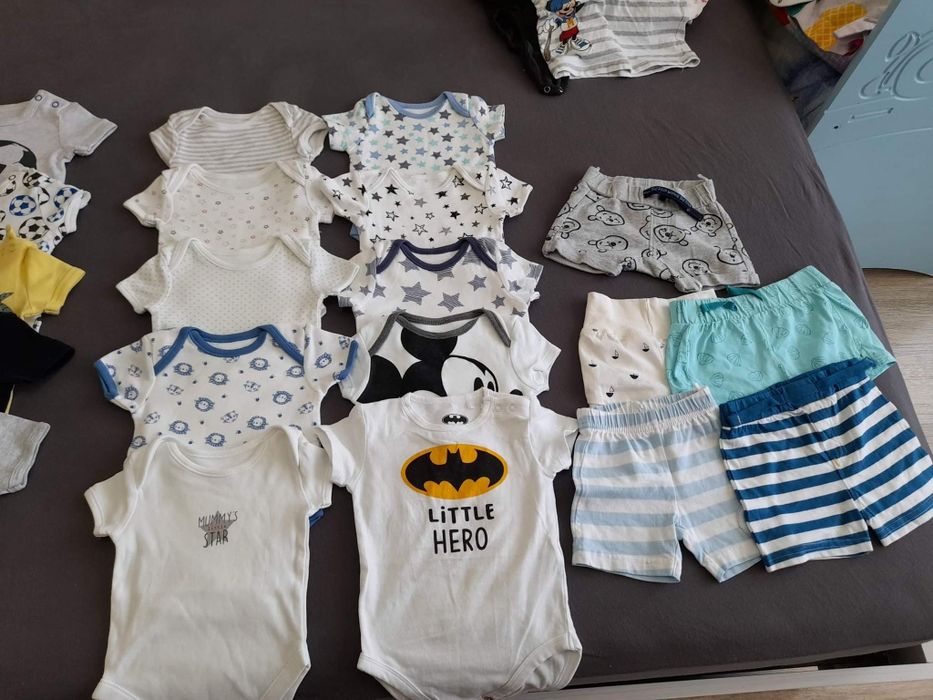 Body, pantaloni scurti  bebe