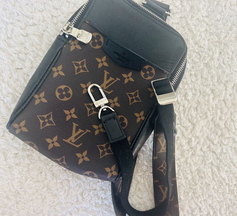 Borseta LV Louis Vuitton , piele naturala