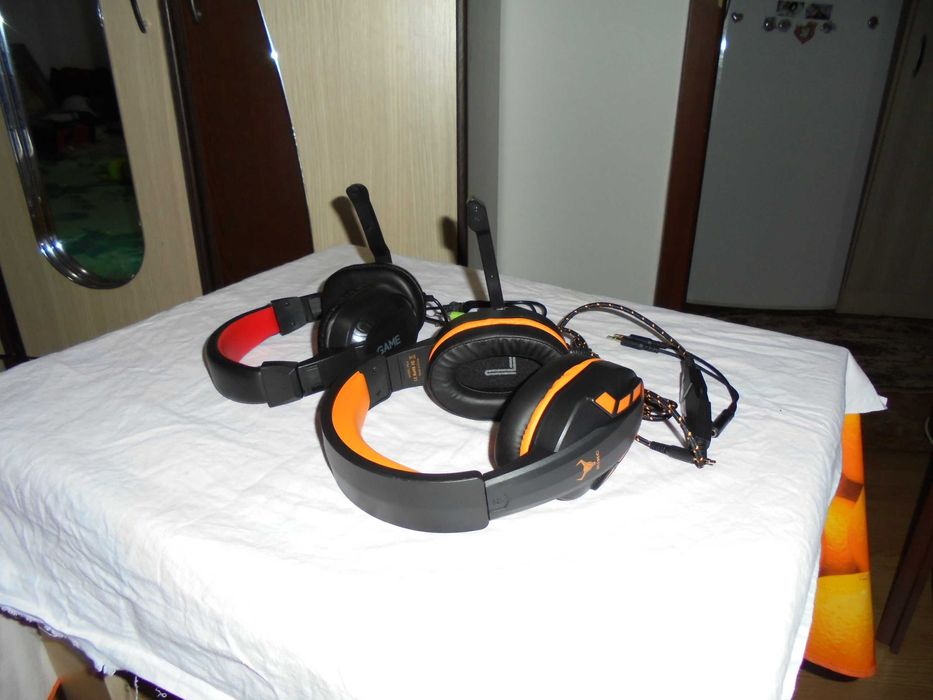 Casti Noi,Pro Gaming, Sound HD,Microfon,IMPECABILE,3.5-mm,Pret-100 LEI