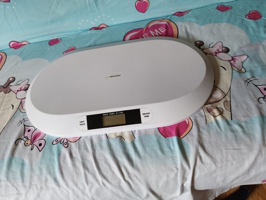 Cântar pentru bebeluși până la 20 kg