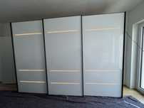 Dressing/Dulap 336/240/65 cm 3 usi culisante sticla alba
