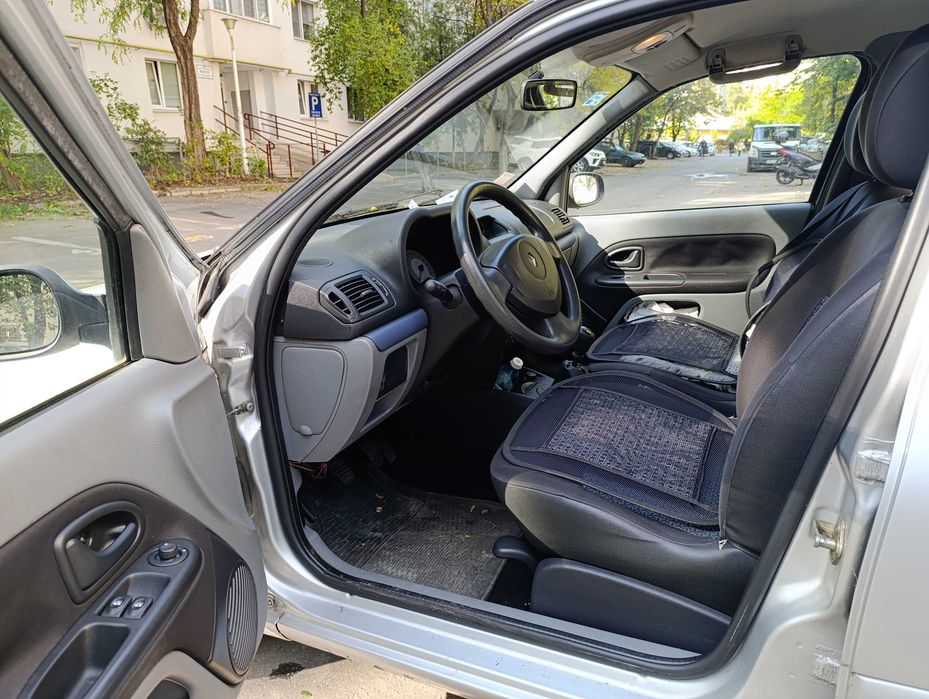 Renault Clio Symbol 2008 1,4i 16v 98 CP