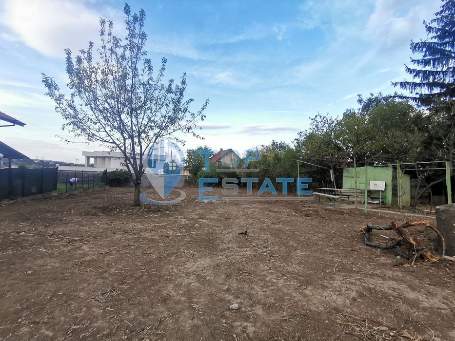 Парцел с ток и вода в местност Арбанашко бърдо