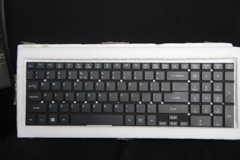 Клавиатура за Acer Aspire E1-731,E5-572G,съвместима с над 50 модела