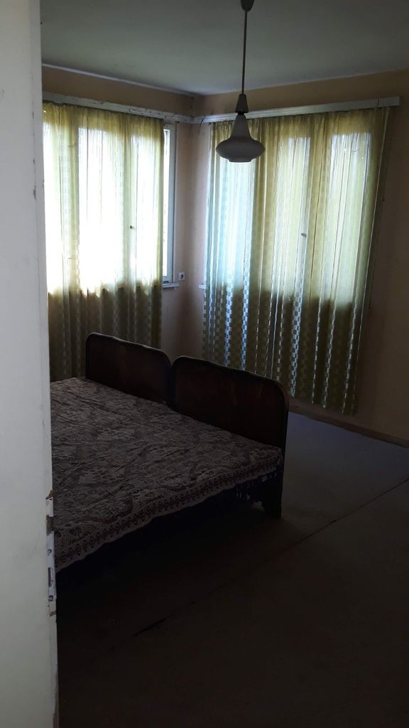 Продава се Къща в Бяла Слатина - 200 кв.м за 162 €/кв.м - Снимка #5
