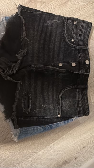 Къси гащи на ZARA