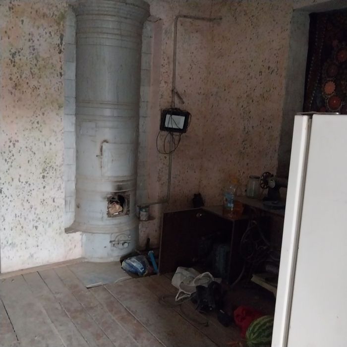 4 sotix uy sotiladi SROCHNA Sergelida narxini kelishamiz