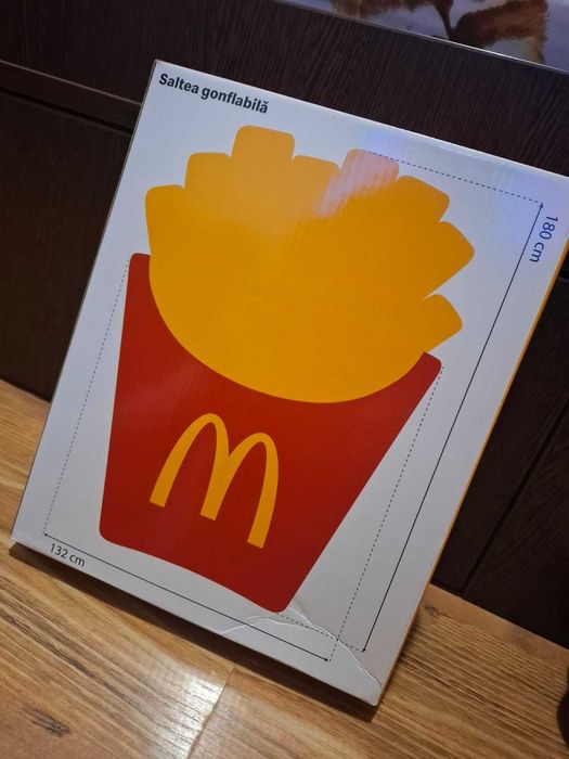 Saltea gonflabilă McDonald's noua cu etichetă