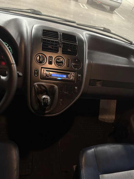 Mercedes Vito 8+1 Locuri Inmatriculat RO in stare impecabila