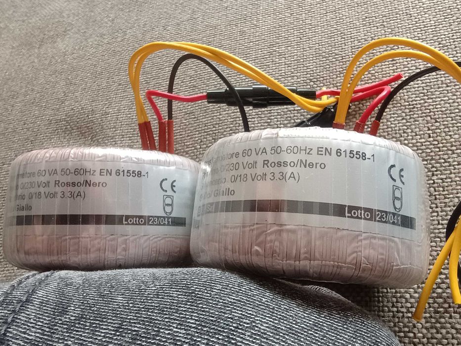 Чифт тороиди 18V 3.3A