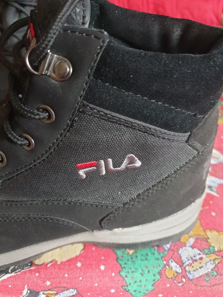 Мъжки зимни обувки на Fila