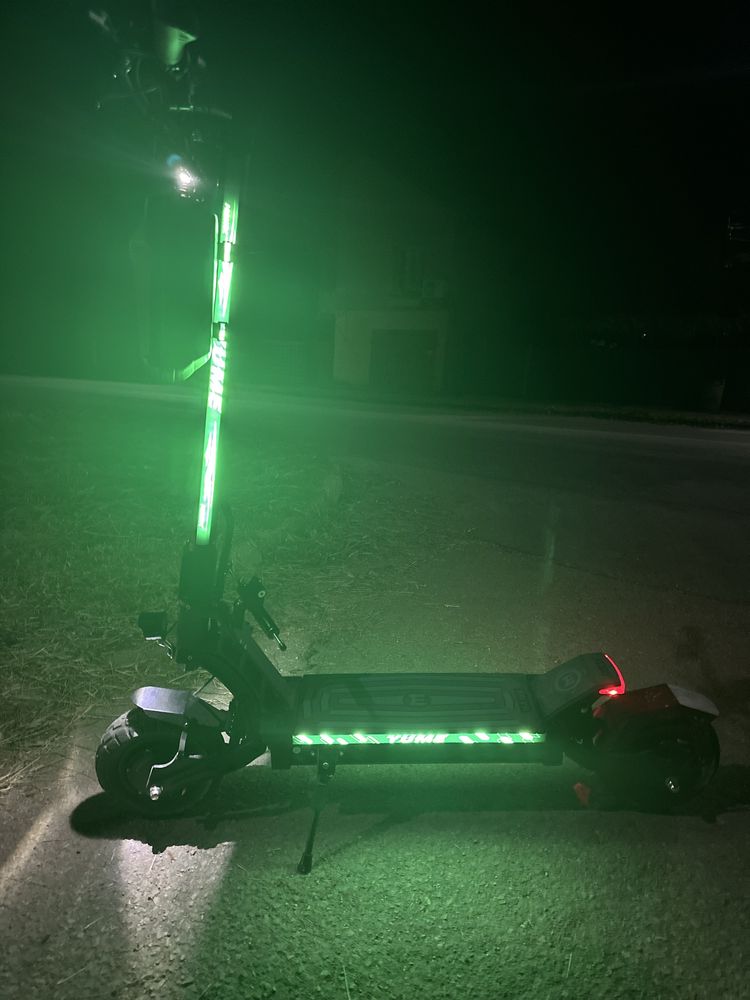 Електрическа тротинетка Yume Hawk