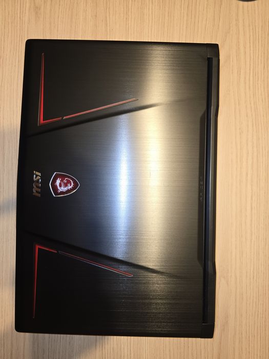 Vand MSI GE73 8RF - i7 8750h, 16gb ram, gtx1070, ssd+hdd, 120hz