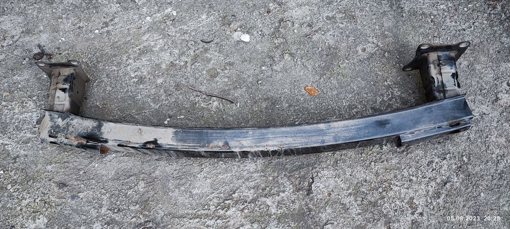 Буфер/Греда за задна броня на Шкода Супърб II комби модификация 3Т5, 2