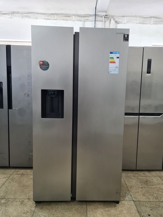 Frigider Samsung Side by Side