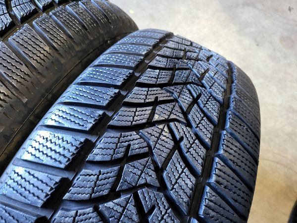 235/55/19 DUNLOP 4бр