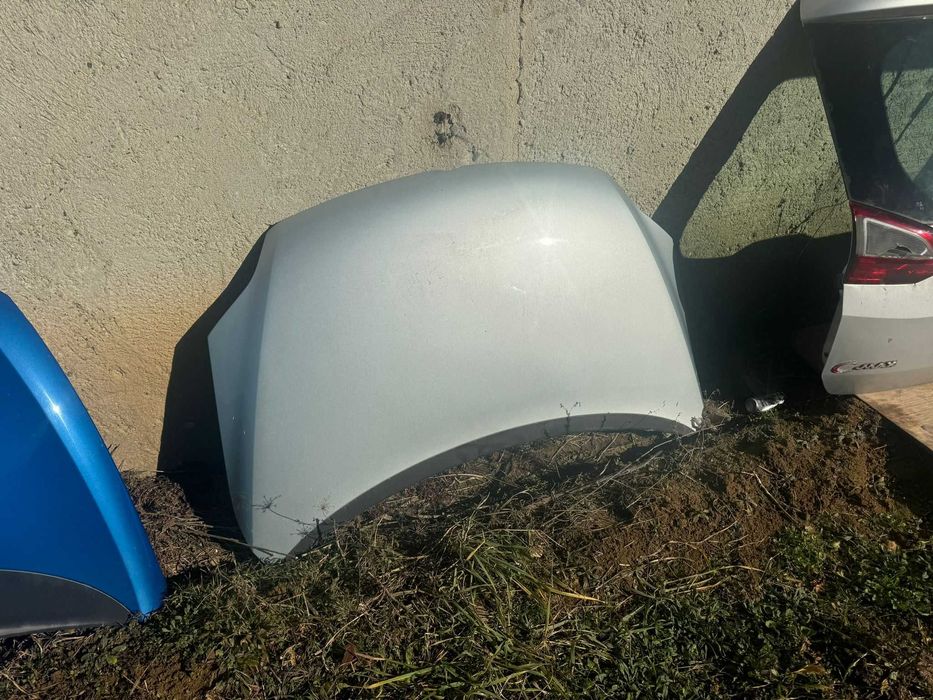 Capota motor Golf 5 plus