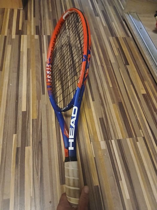 Vând ieftin racheta head sonic, carbon, originala