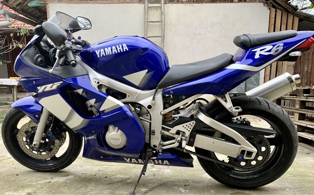 Piese dezmembrare Yamaha R6 2000