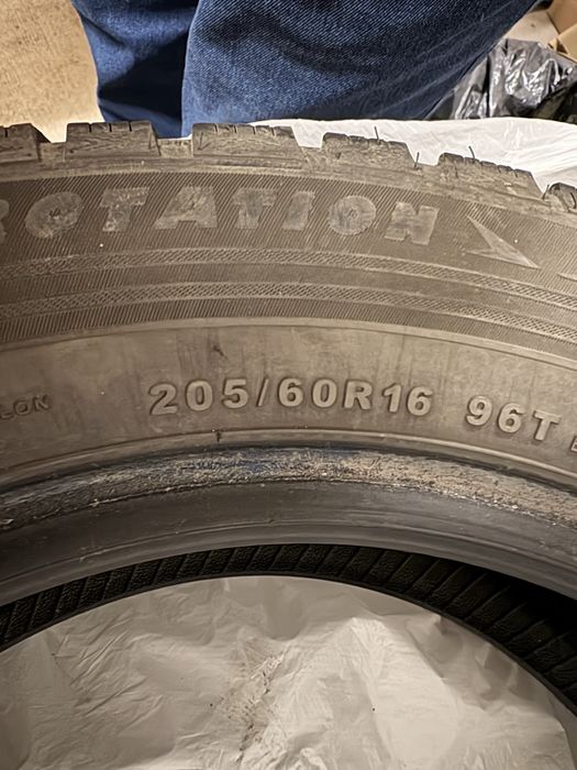 Зимняя резина R16, б/у.