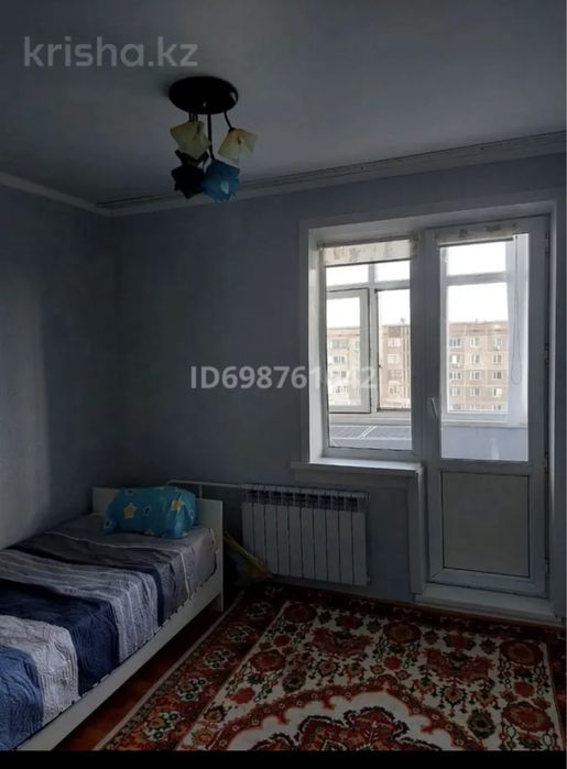 Продам 4 комн улучшенную