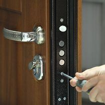 Установка Замка в металлические двери