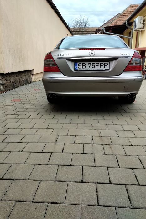 Vand Mercedes E 320 cdi 4Matic W211