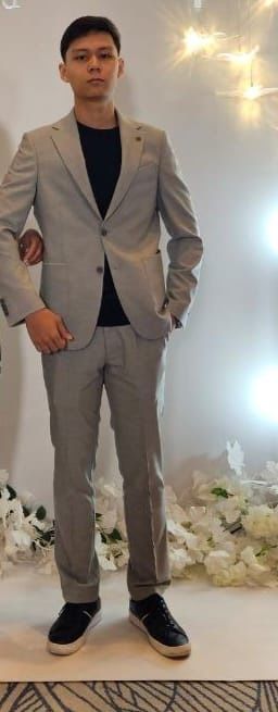 Классический костюм, 46 размер