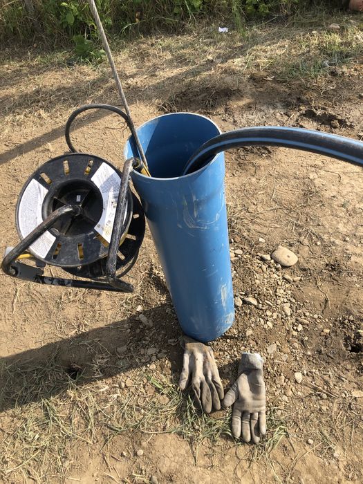 Foraje puturi apa de mica si mare adancime