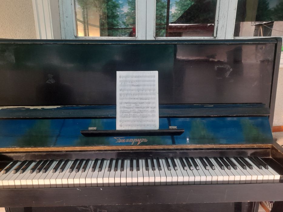 Продаёться пианино Беларусь.Состояние Б/У