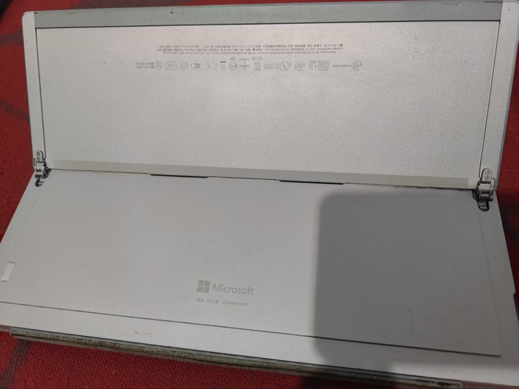 Microsoft surface pro 7