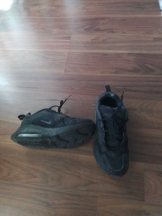 Adidași Nike Air 200