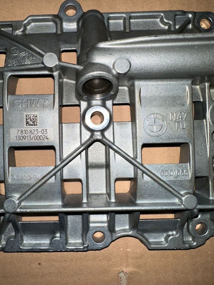 Pompă ulei BMW F10 LCI / Cod motor: N47D20C / Cod produs: 11417810823