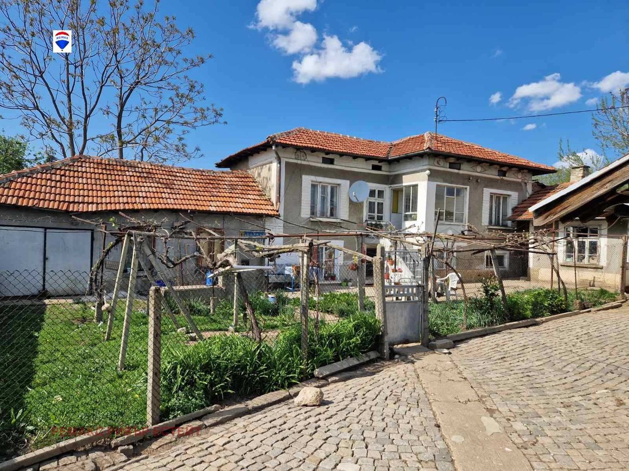 Продава се Къща в с. Тръстеник, Област Русе - 80 кв.м за 213 €/кв.м - Снимка #1