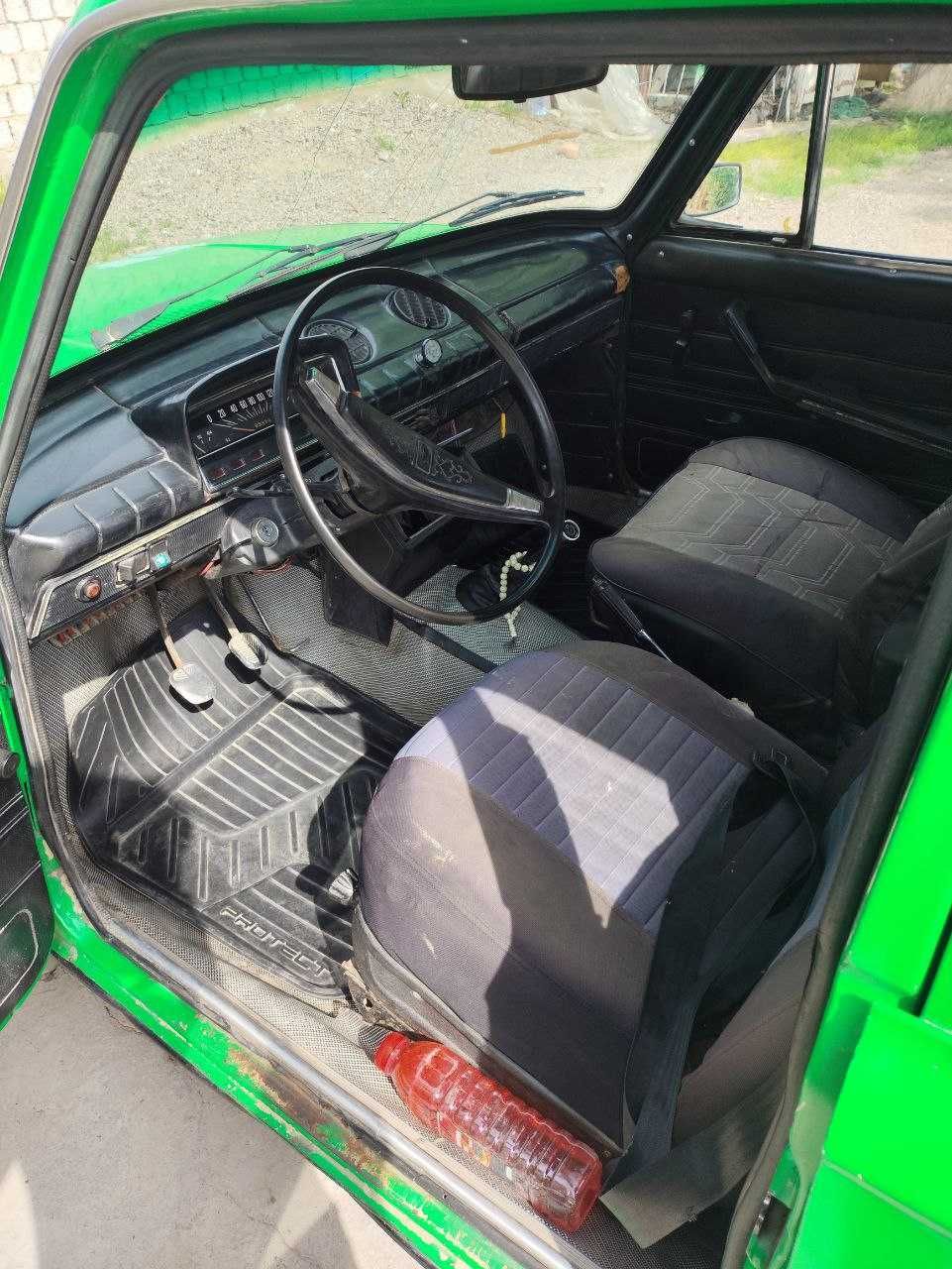 ВАЗ\VAZ 21011 sotiladi