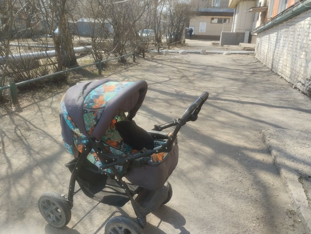 Коляска пр-во Россия