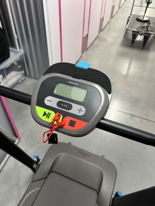 Banda pentru mers Domyos W500