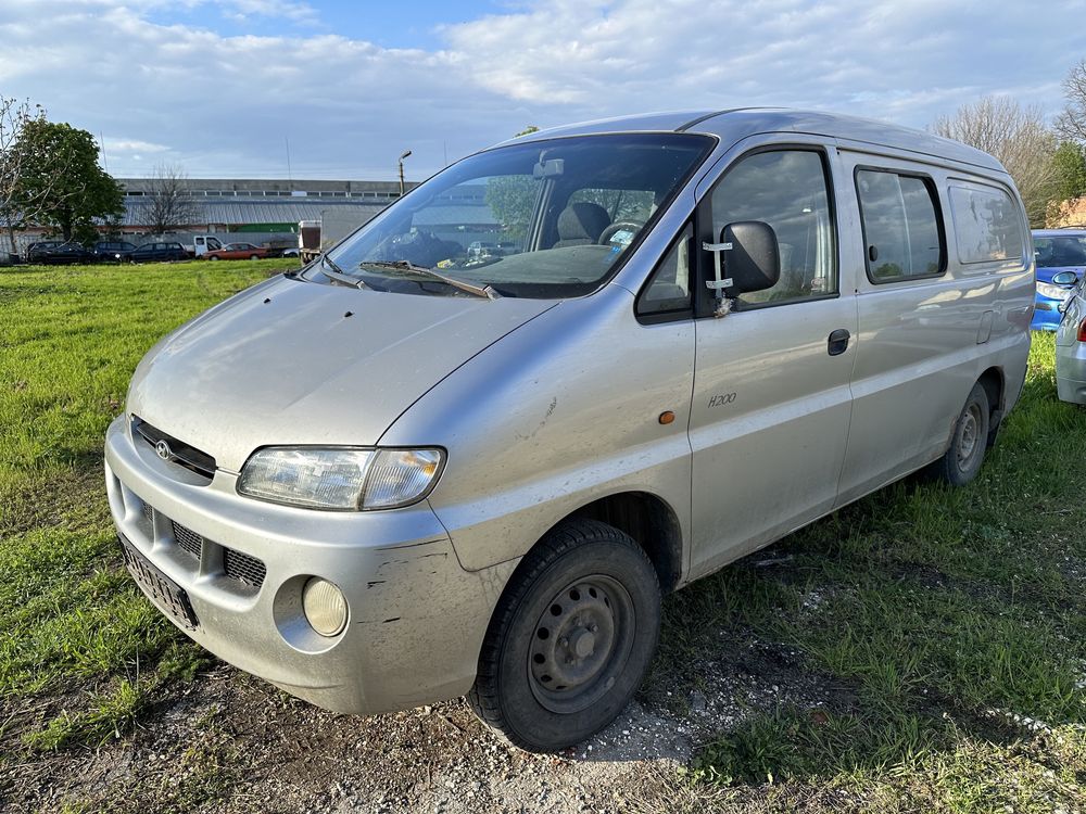 Hyundai H200 на части