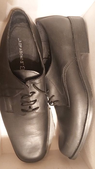 Обувки естествена. Кожа