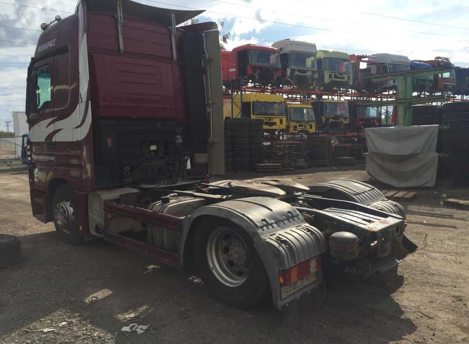 Dezmembrari camion MERCEDES Actros MP2/MP3 1844 pentru piese