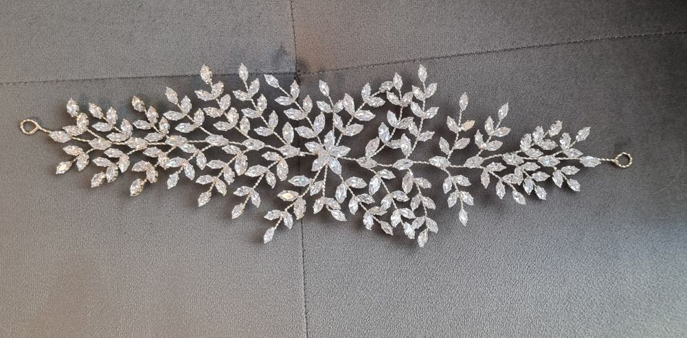 Vand accesoriu par mireasa 150 lei